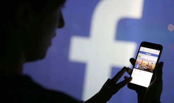 Eroare pe Facebook: Mesajele dispar la scurt timp de la publicare