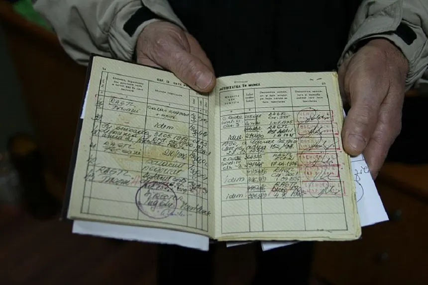 Cum poți dovedi vechimea în muncă dacă firma s-a desființat sau nu mai ai carte de muncă