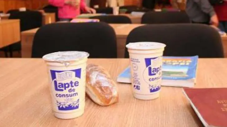 17.000 de preșcolari și școlari din Giurgiu, fără lapte și corn