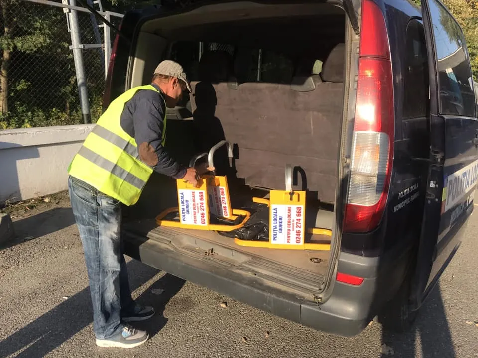 Atenție, giurgiuveni! De astăzi, vă puteți trezi cu autoturismele blocate