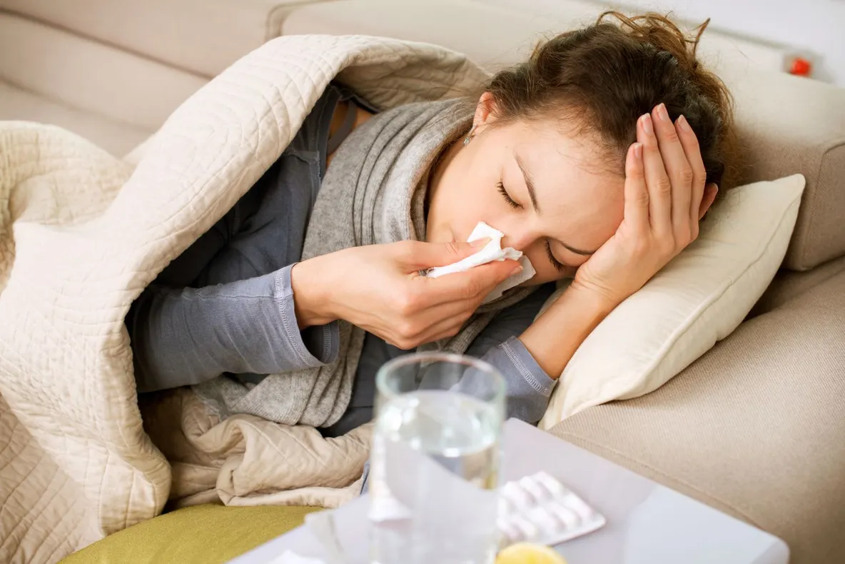Sute de infecții respiratorii la Giurgiu, într-o săptămână. Ce recomandă medicii  