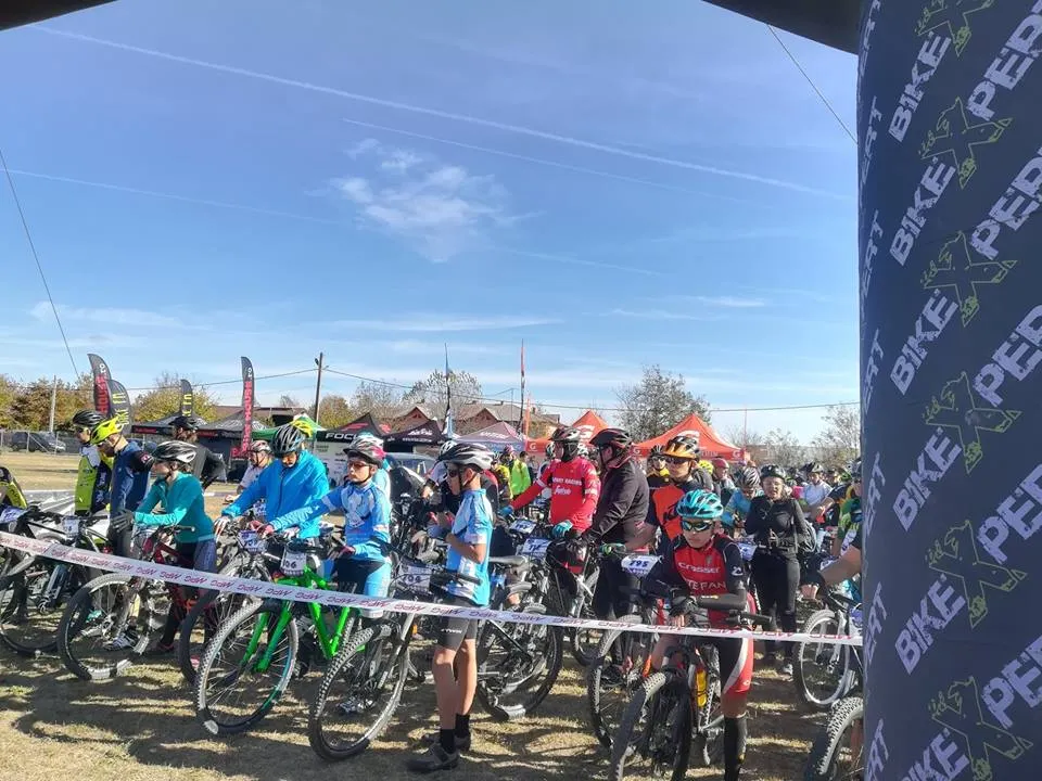 600 de cicliști, la start la Maratonul Dunării, de la Prundu