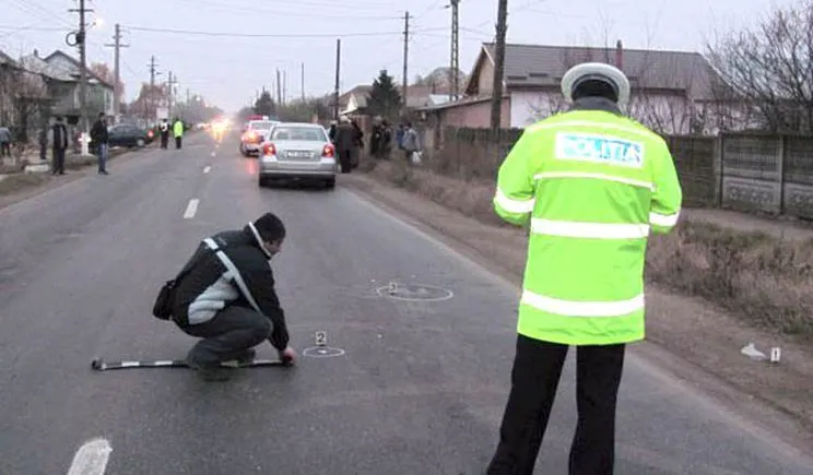 Adolescentă rănită într-un accident rutier