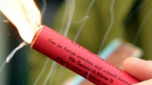 Un copil din județul Giurgiu şi-a pierdut un deget după ce o petardă i-a explodat în mână