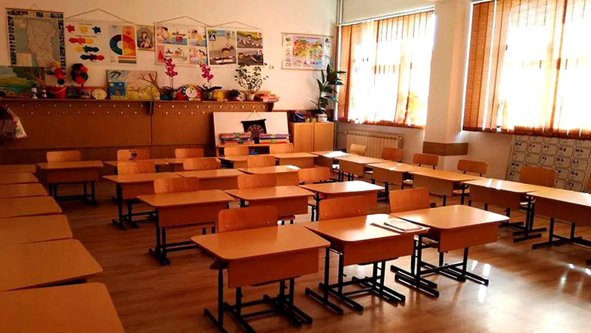 Se închid şcolile dacă se declară epidemie de gripă? "Se poate cere suspendarea cursurilor!"