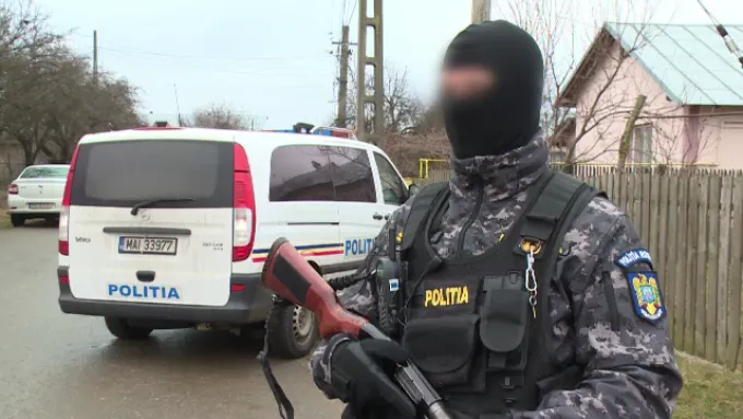 Percheziții la Giurgiu într-un dosar de camătă și proxenetism