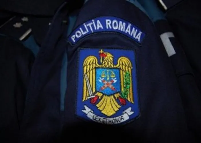 Tineri cercetați de polițiștii giurgiuveni pentru furt de produse electronice
