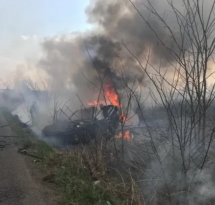 Accident rutier din cauza unui incendiu de vegetație uscată, pe drumul către Vama Giurgiu