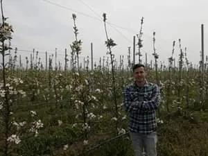 Un fermier deschide la Uzunu un depozit de mere și o fabrică de sucuri naturale