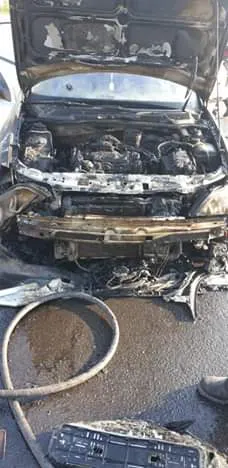 Autoturism în flăcări pe DN5 Giurgiu-București. Pompierii au intervenit de urgență