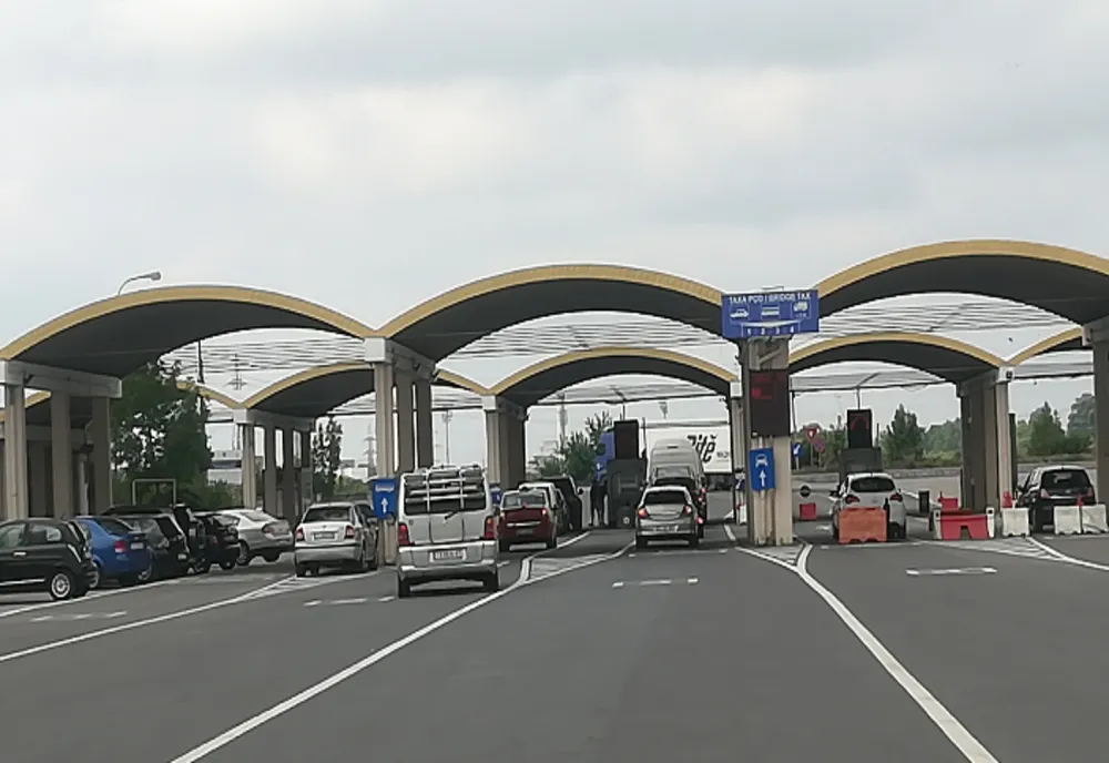 Șase polițiști de frontieră din cadrul ITPF Giurgiu, trimiși în judecată pentru luare de mită