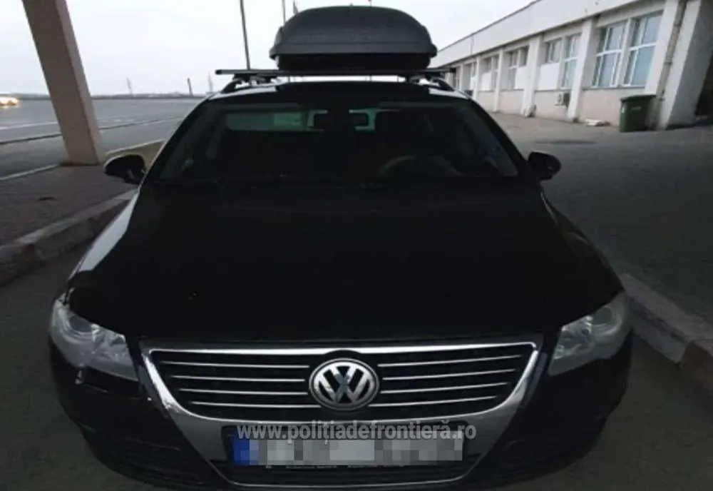 Autoturism Volkswagen, căutat de autorităţile din Suedia, descoperit la P.T.F. Giurgiu