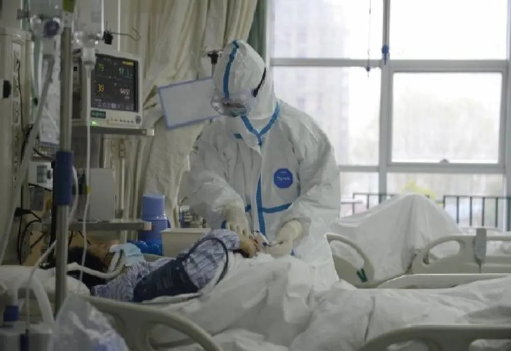 Primul deces provocat de coronavirus pe teritoriul Europei. Un turist chinez a murit în Franța