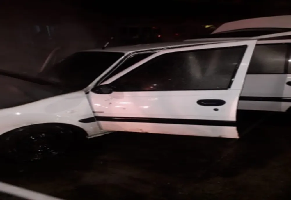 Autoturism în flăcări la Bolintin Vale