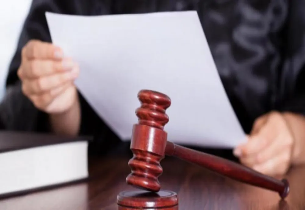 A încălcat ordinul de protecţie emis de judecătorie