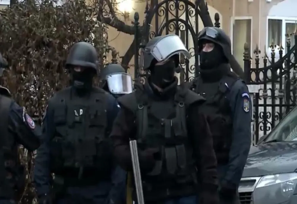 Razie ale poliţiştilor şi jandarmilor în mai multe localităţi din judeţul Giurgiu