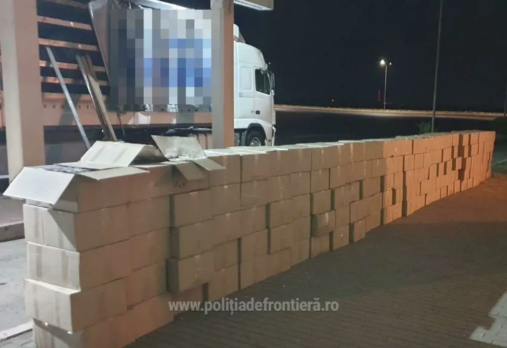 Peste 90.000 de pachete de țigări, descoperite ascunse într-un camion, la Punctul de Trecere a Frontierei Giurgiu