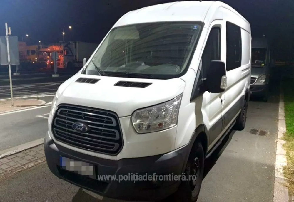 Microbuz căutat de autoritățile din Germania, descoperit la Vama Giurgiu