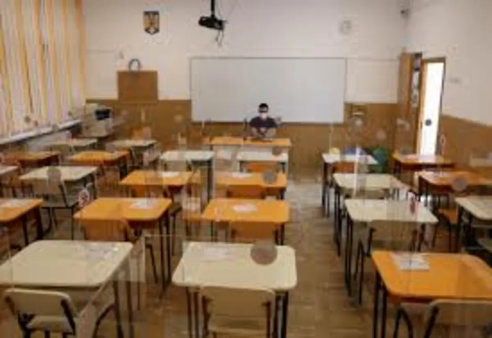 Este oficial. Cursurile în școlile din municipiul Giurgiu se suspendă. Vezi situația din județ