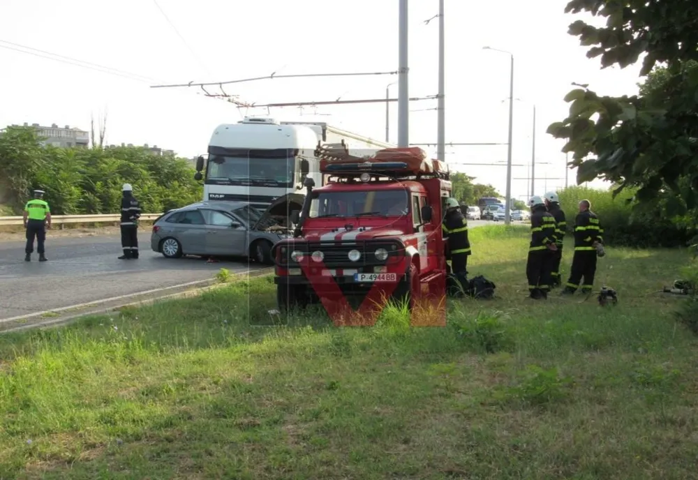 Două turiste românce au murit într-un accident în Ruse-Bulgaria, imediat după ce au trecut vama-VIDEO