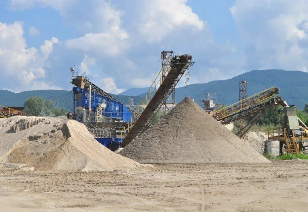 Giurgiu. Firme anchetate pentru pentru exploatare ilegală de agregate minerale