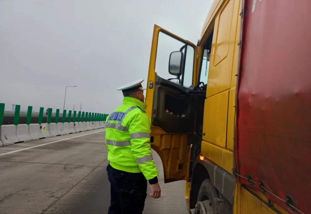 Giurgiu. Razii ale polițiștilor pe drumurile naționale. A curs cu amenzi și au fost reținute permise de conducere
