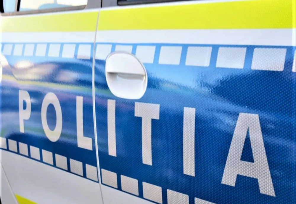 Minor de 5 ani, lovit de maşina Poliţiei, la Bolintin Vale