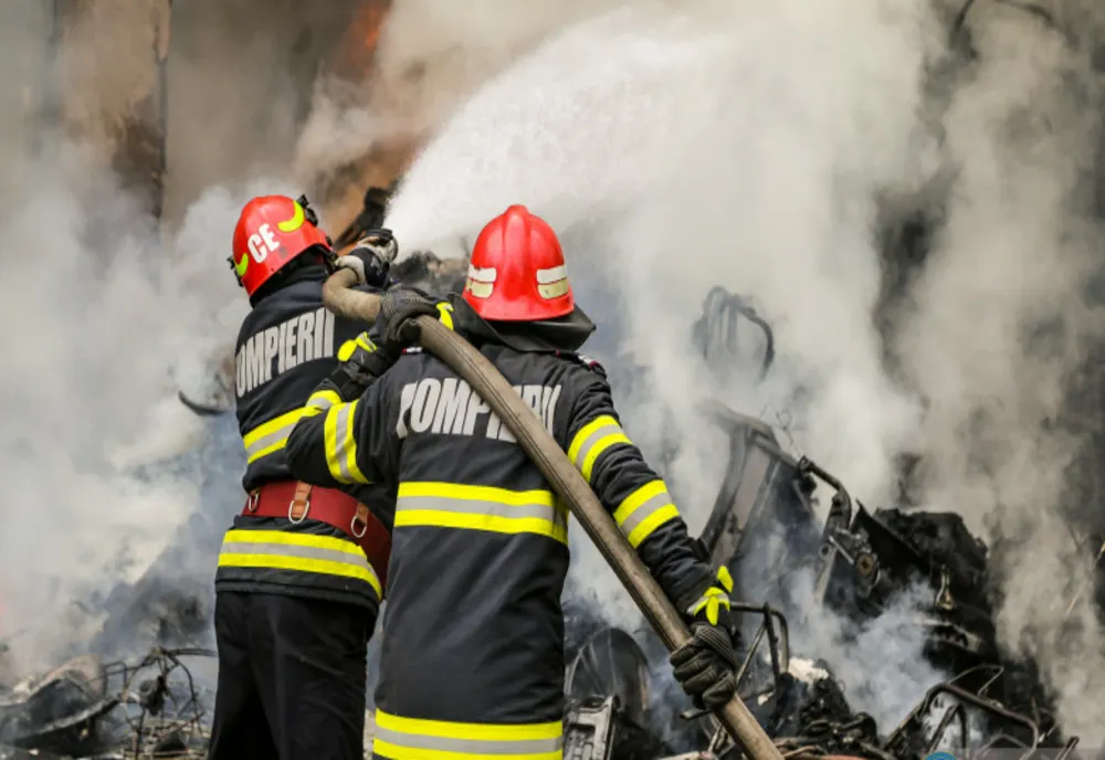 Giurgiu. Incendiu la casa parohială din Crevedia Mare