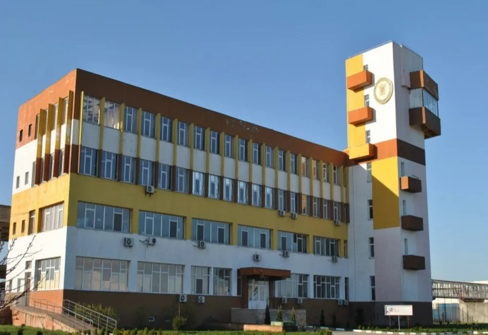 Bărbat din Bucureşti, condamnat pentru infracţiuni rutiere, depistat la Găujani 