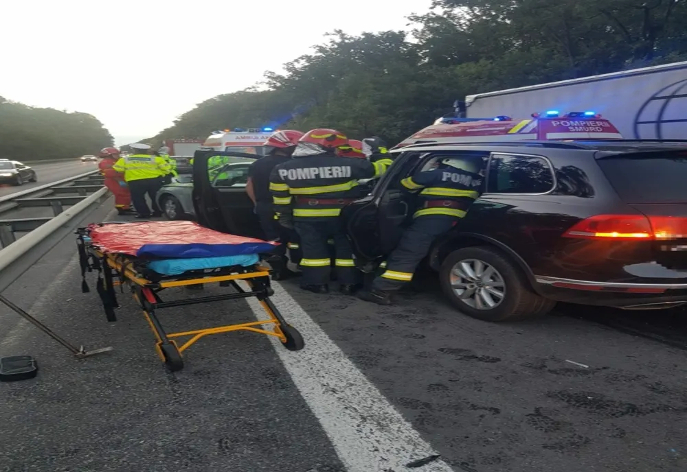 Giurgiu. Coliziune în lanţ pe A1, la Căscioarele. O persoană a avut nevoie de îngrijiri medicale