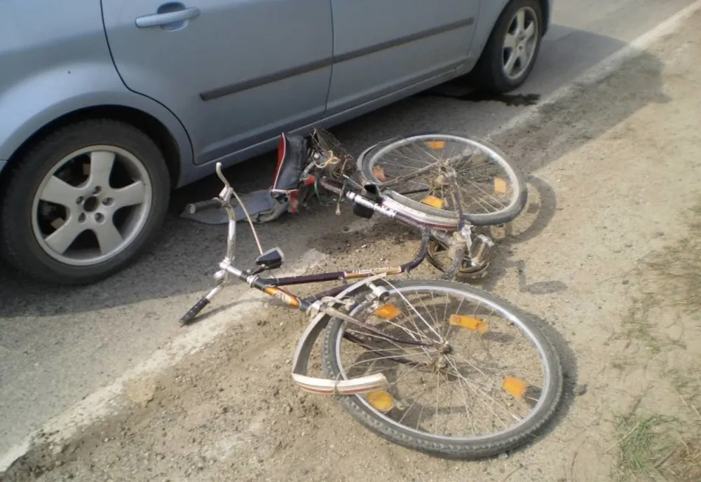 Giurgiu. Biciclist rănit după ce a fost lovit de un autoturism 