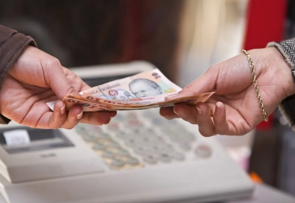 Noile valori ale salariului minim în construcţii, agricultură şi industria alimentară, aprobate de Guvern