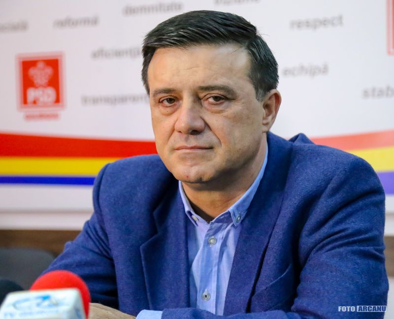 Senatorul Niculae Bădălău a sărit în apărarea Ecaterinei Andronescu
