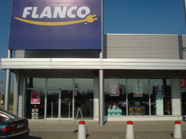 Spargere ca-n filme la magazinul “Flanco”, din zona Kaufland