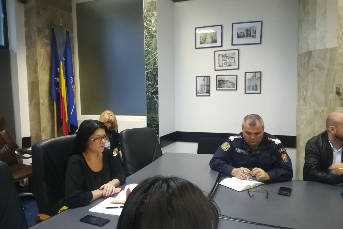 Pregătirile pentru referendum, în linie dreaptă în Giurgiu. Aproape 1.000 de angajați MAI vor asigura paza secțiilor de vot