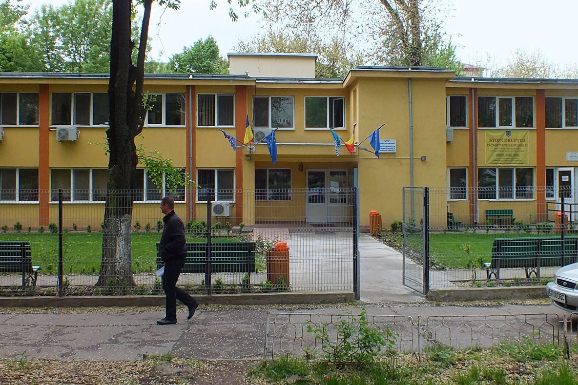 Fonduri europene pentru extinderea rețelei de asistență maternală