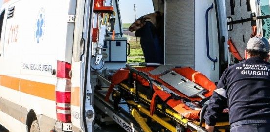 Accident rutier pe DN 5C, la ieșirea din Găujani. Două persoane au fost rănite