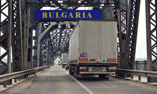 Informare privind restricțiile de circulație pentru autovehiculele de mare tonaj pe teritoriul Bulgariei