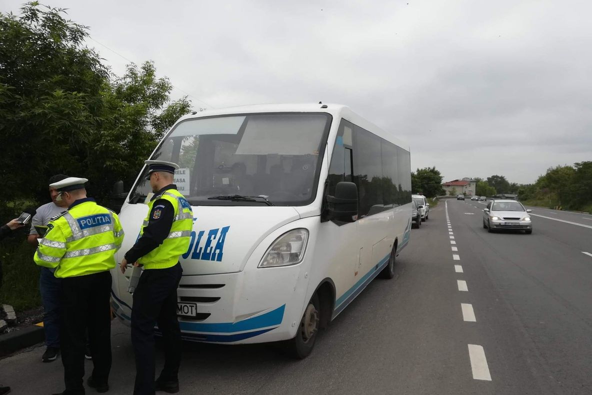 TRUCK &amp; BUS: Transportul public de persoane și mărfuri, în vizorul Poliției!