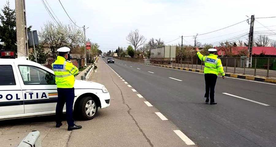 Sute de amenzi și zeci de permise reținute, în minivacanța de Sf. Maria