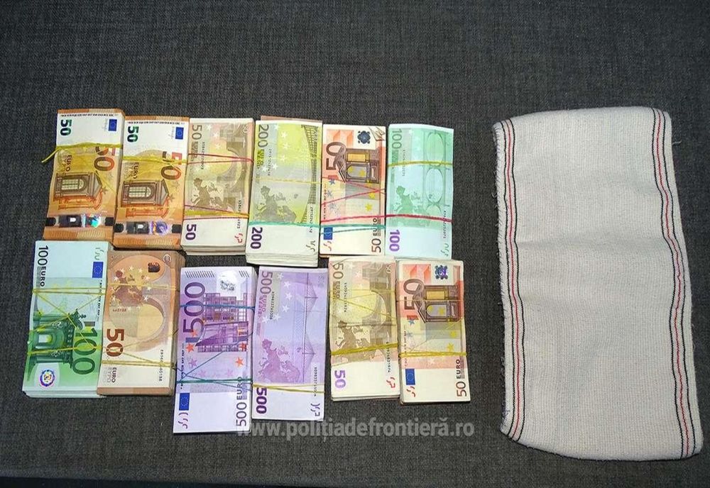 Soția româncă a unui sirian, prinsă cu circa 250.000 de euro la frontieră