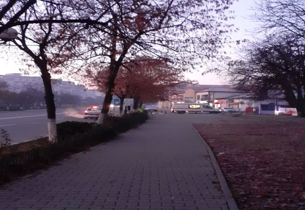 Prima victimă a frigului. Un bărbat a fost găsit înghețat pe șoseaua București, din Giurgiu