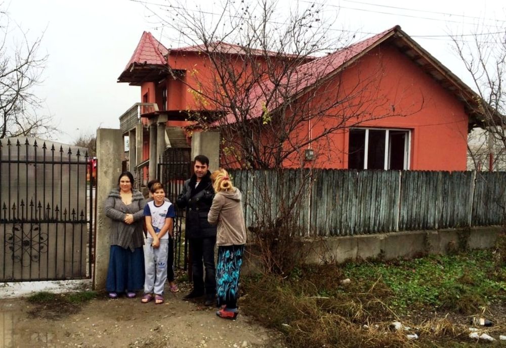 Femeia grațiată de Băsescu, din nou la închisoare. A dat „tunuri” și în județul Giurgiu