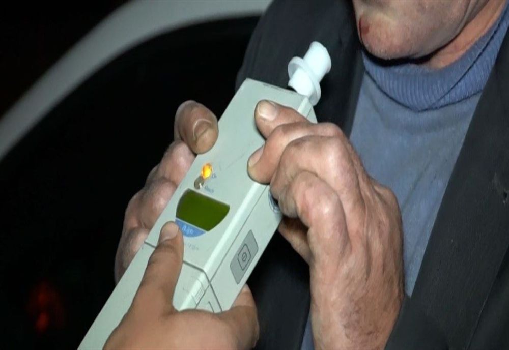 Cetățean bulgar depistat la volanul unui autocamion sub influența alcoolului