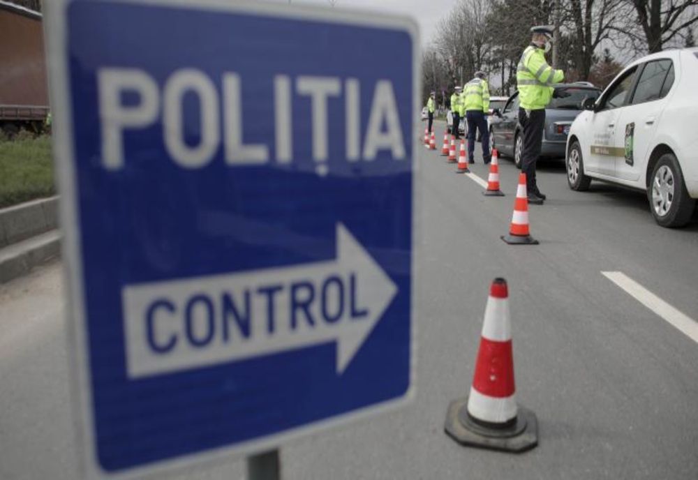 Carantină totală într-un cartier din Prundu, după ce 32 de persoane au fost confirmate cu COVID 19 