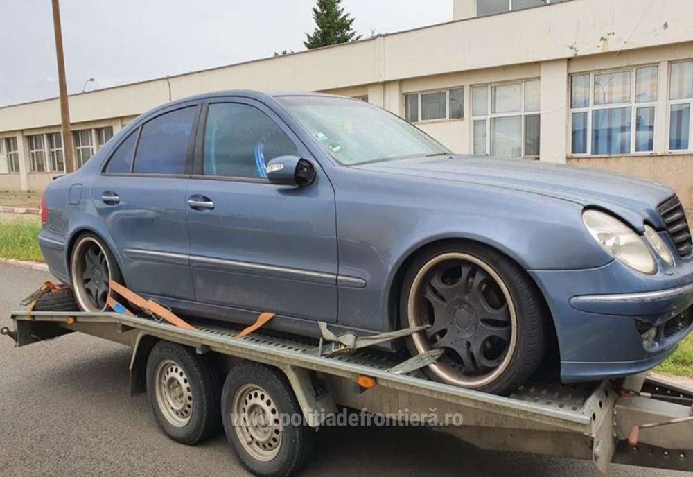 Autoturism Mercedes căutat de autoritățile din Grecia, depistat de polițiștii de frontieră de la Giurgiu