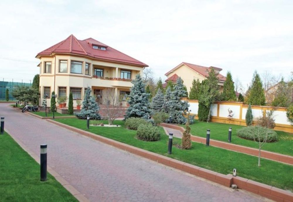 Casa fiului senatorului Niculae Bădălău, prădată de hoți