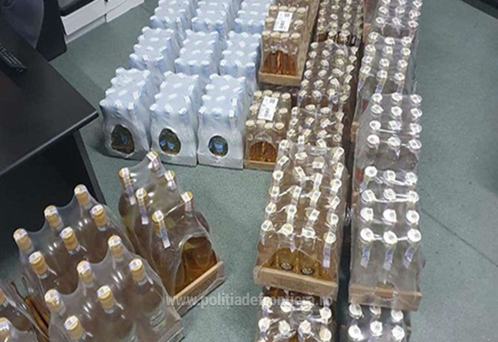 Peste 350 de litri de alcool, descoperiţi la Vama Giurgiu