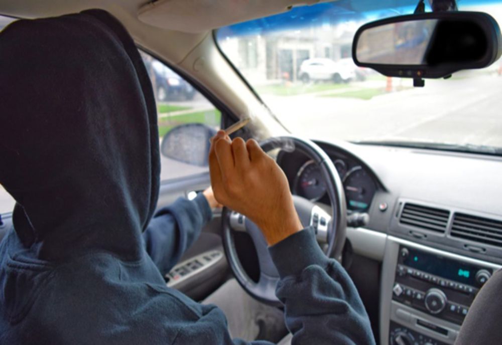 Tânăr de 25 de ani, din Giurgiu, prins drogat la volan  