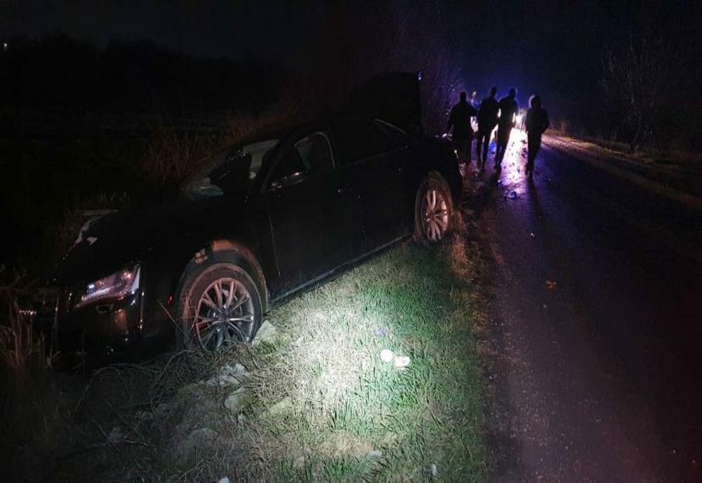 Accident rutier pe DN6, în județul Giurgiu. O femeie rănită a fost transportată la spital